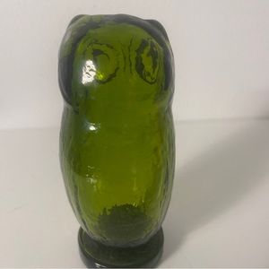 Vintage pilgrim avocado green glass owl 6” inches paperweight figurine